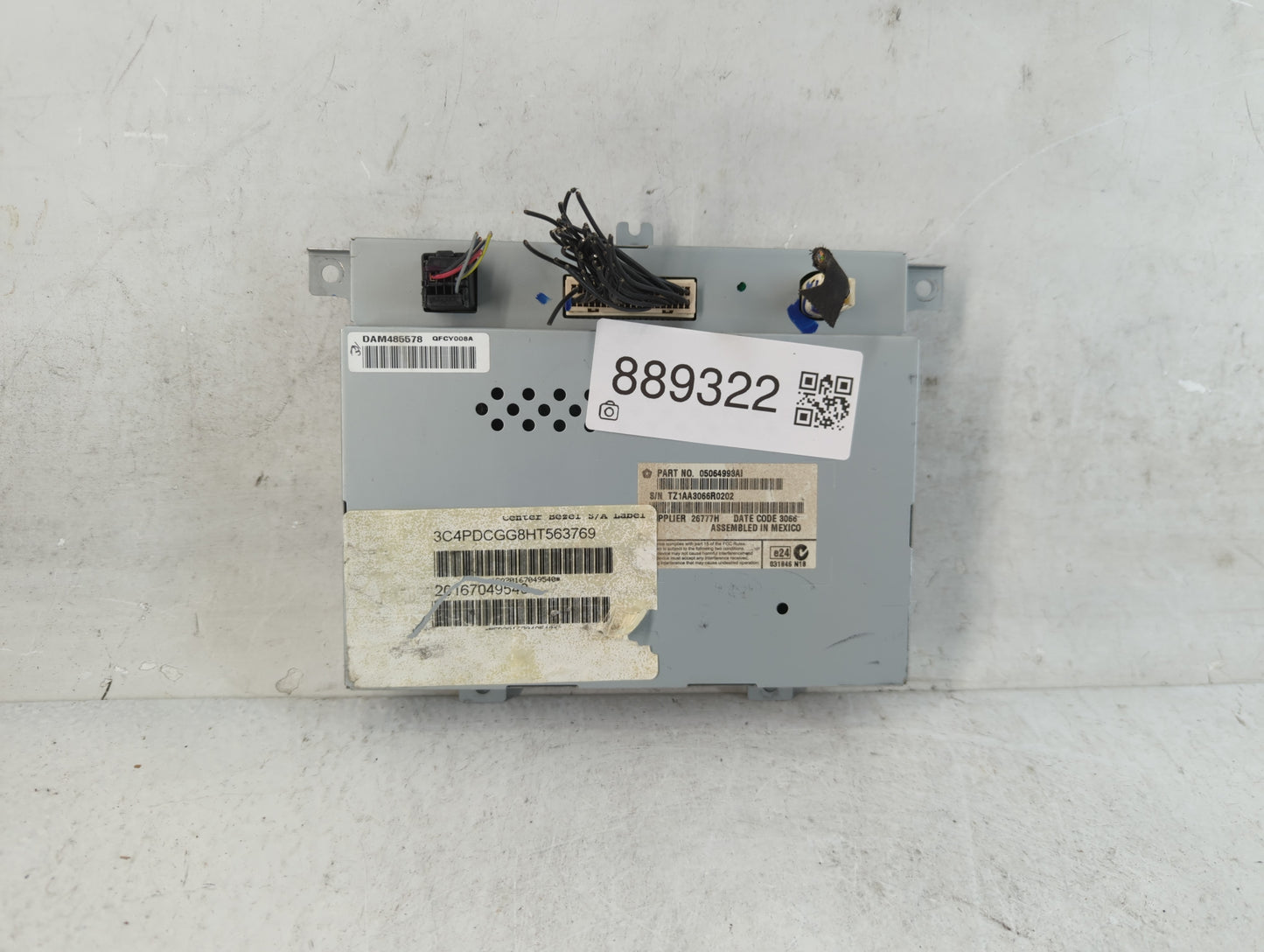 2017 Dodge Journey Information Display Screen - Oemusedautoparts1.com