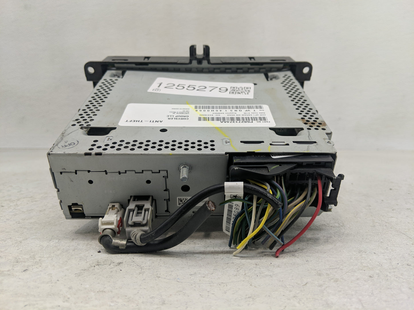 2017 Dodge Ram 1500 Radio AM FM Cd Player Receiver Replacement P/N:P68271374AA Fits OEM Used Auto Parts - Oemusedautoparts1.