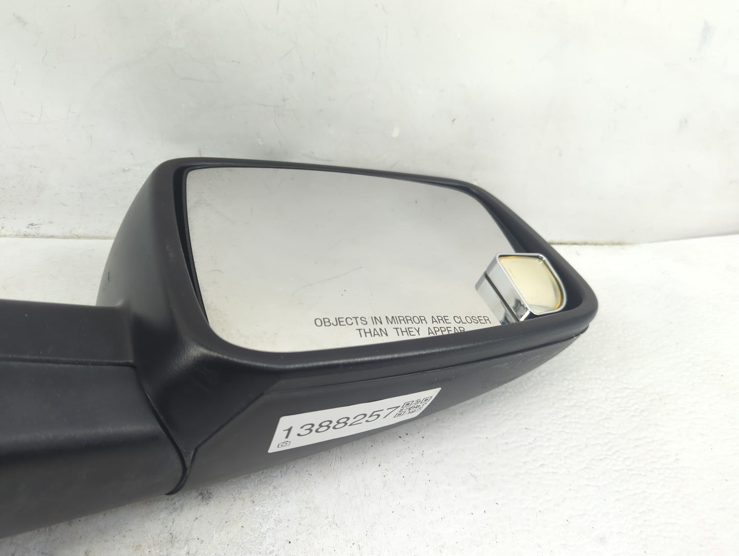 2017 Dodge Ram 1500 Passenger Side View Mirror - Right Door Mirror OEM Used - Oemusedautoparts1.com
