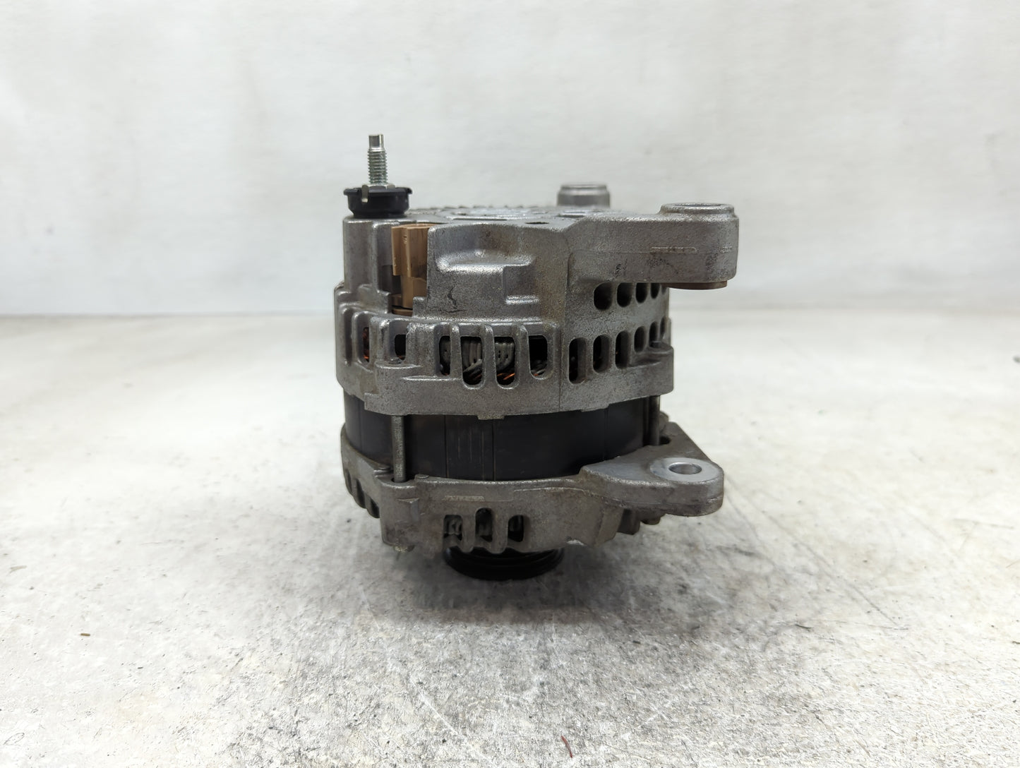 2017 Dodge Ram 1500 Alternator Replacement Generator Charging Assembly Engine OEM Fits OEM Used Auto Parts - Oemusedautopart