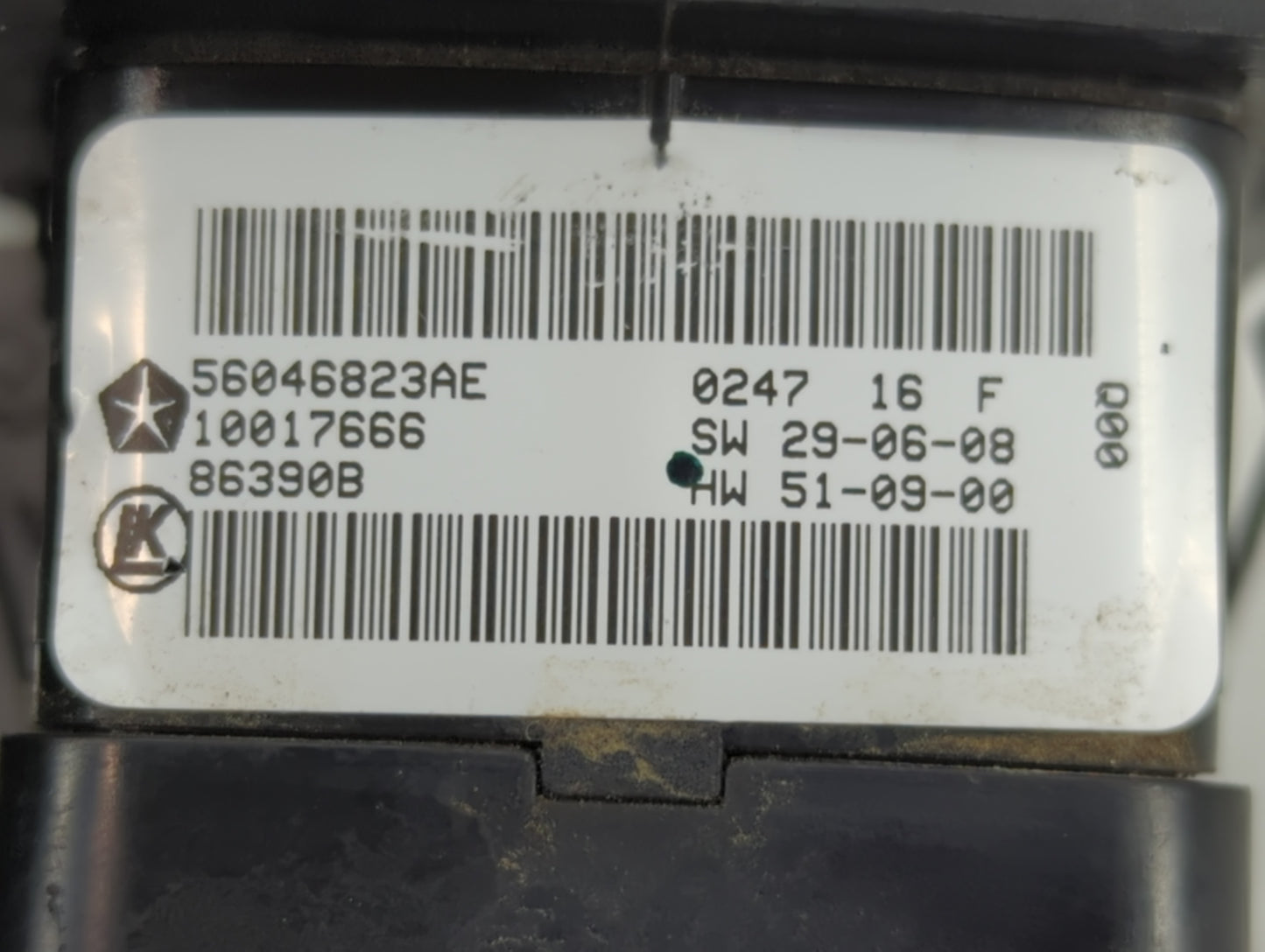 2017 Dodge Ram 2500 Master Power Window Switch Replacement Driver Side Left P/N:10017666 56046823AE Fits OEM Used Auto Parts