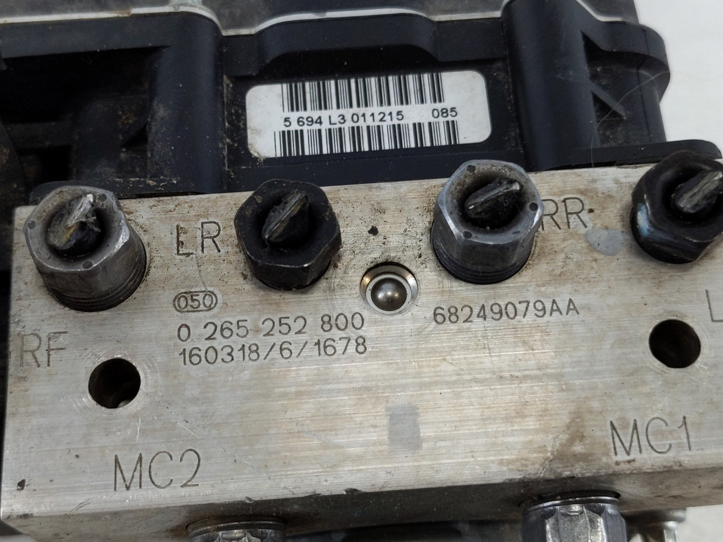 2012-2017 Fiat 500 ABS Pump Control Module Replacement P/N:0 265 252 800 5 694 L3 011215 Fits Fits 2012 2013 2014 2015 2016