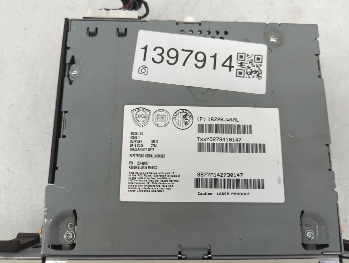 2012-2017 Fiat 500 Radio AM FM Cd Player Receiver Replacement P/N:1RZ26JW4AL Fits Fits 2012 2013 2014 2015 2016 2017 OEM Use