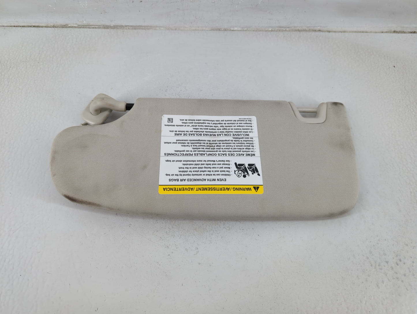 2015-2020 Ford Edge Sun Visor Shade Replacement Passenger Right Mirror Fits Fits 2015 2016 2017 2018 2019 2020 OEM Used Auto