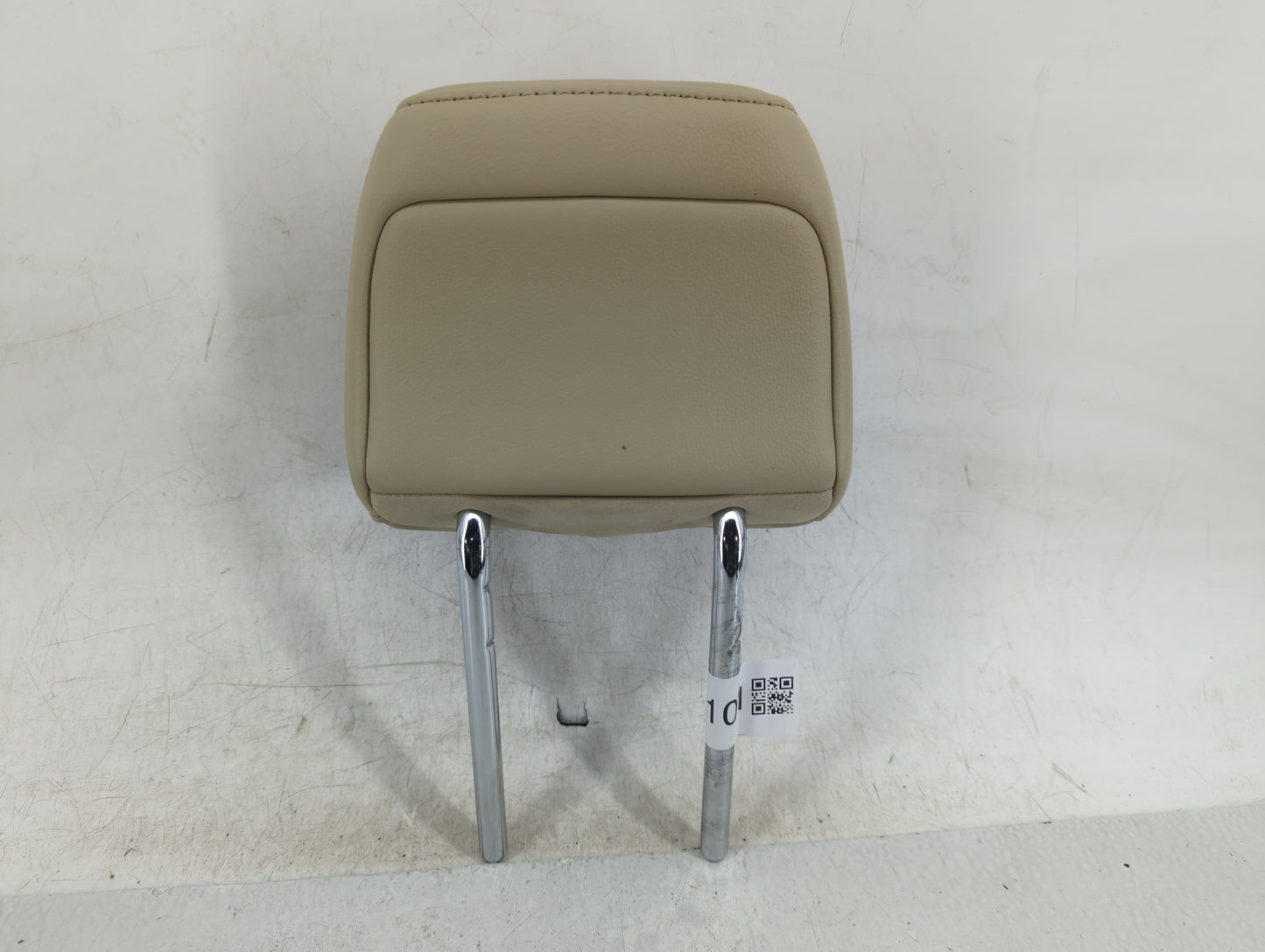 2017-2018 Ford Edge Headrest Head Rest Rear Seat Fits Fits 2017 2018 OEM Used Auto Parts - Oemusedautoparts1.com