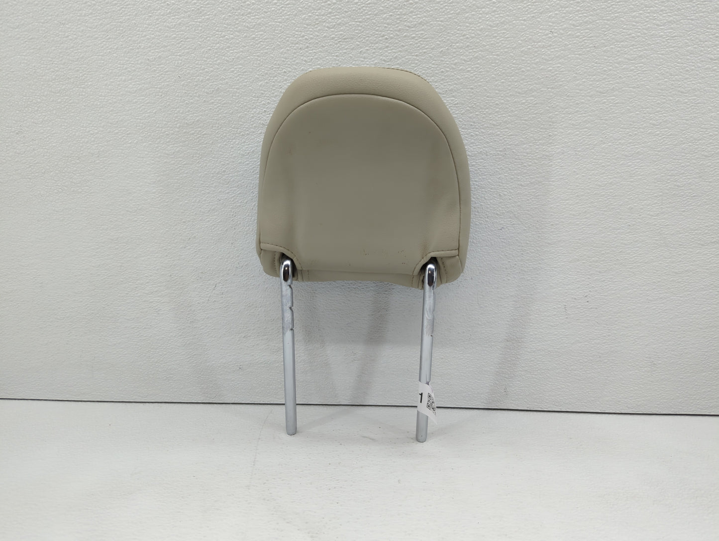 2017-2020 Ford Edge Headrest Head Rest Rear Seat Beige - Oemusedautoparts1.com