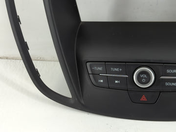 2017-2019 Ford Escape Radio AM FM Cd Player Receiver Replacement P/N:F1CT 18K811 HC 90156-092 Fits Fits 2017 2018 2019 OEM Used Auto Parts