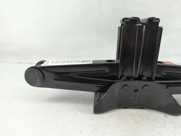 2017 Ford Escape Spare Scissor Car Jack