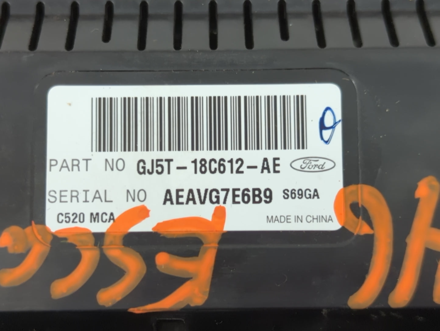 2017 Ford Escape Climate Control Module Temperature AC/Heater Replacement P/N:GJ5T-18C612-AE Fits OEM Used Auto Parts - Oemu