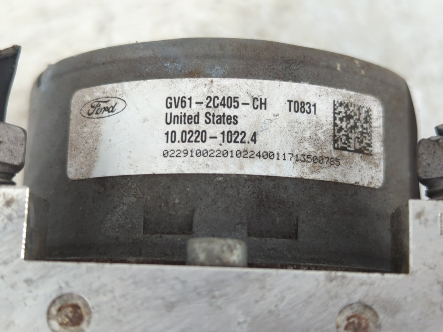 2017-2019 Ford Escape ABS Pump Control Module Replacement P/N:GV61-2C405-CH GV61-2C405-CJ Fits Fits 2017 2018 2019 OEM Used