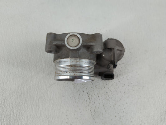 2017-2019 Ford Escape Throttle Body P/N:DS7E-9F991-BB Fits Fits 2014 2015 2016 2017 2018 2019 2020 2021 2022 OEM Used Auto Parts