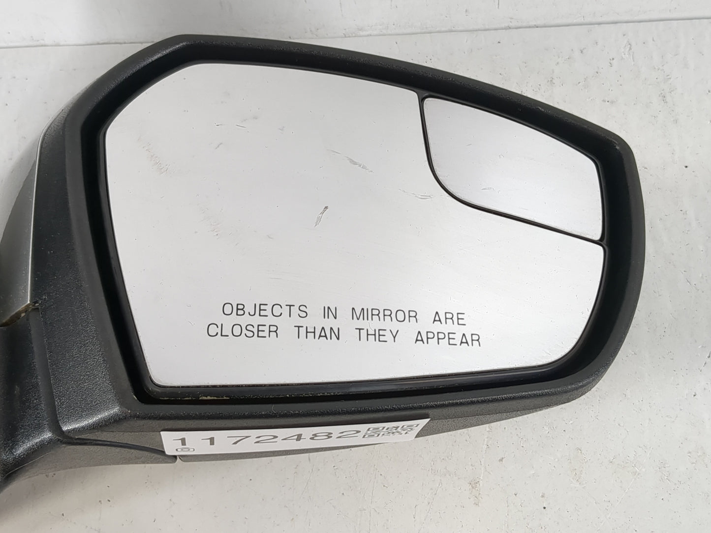 2017-2019 Ford Escape Passenger Side View Mirror - Right Door Mirror OEM Used - Oemusedautoparts1.com