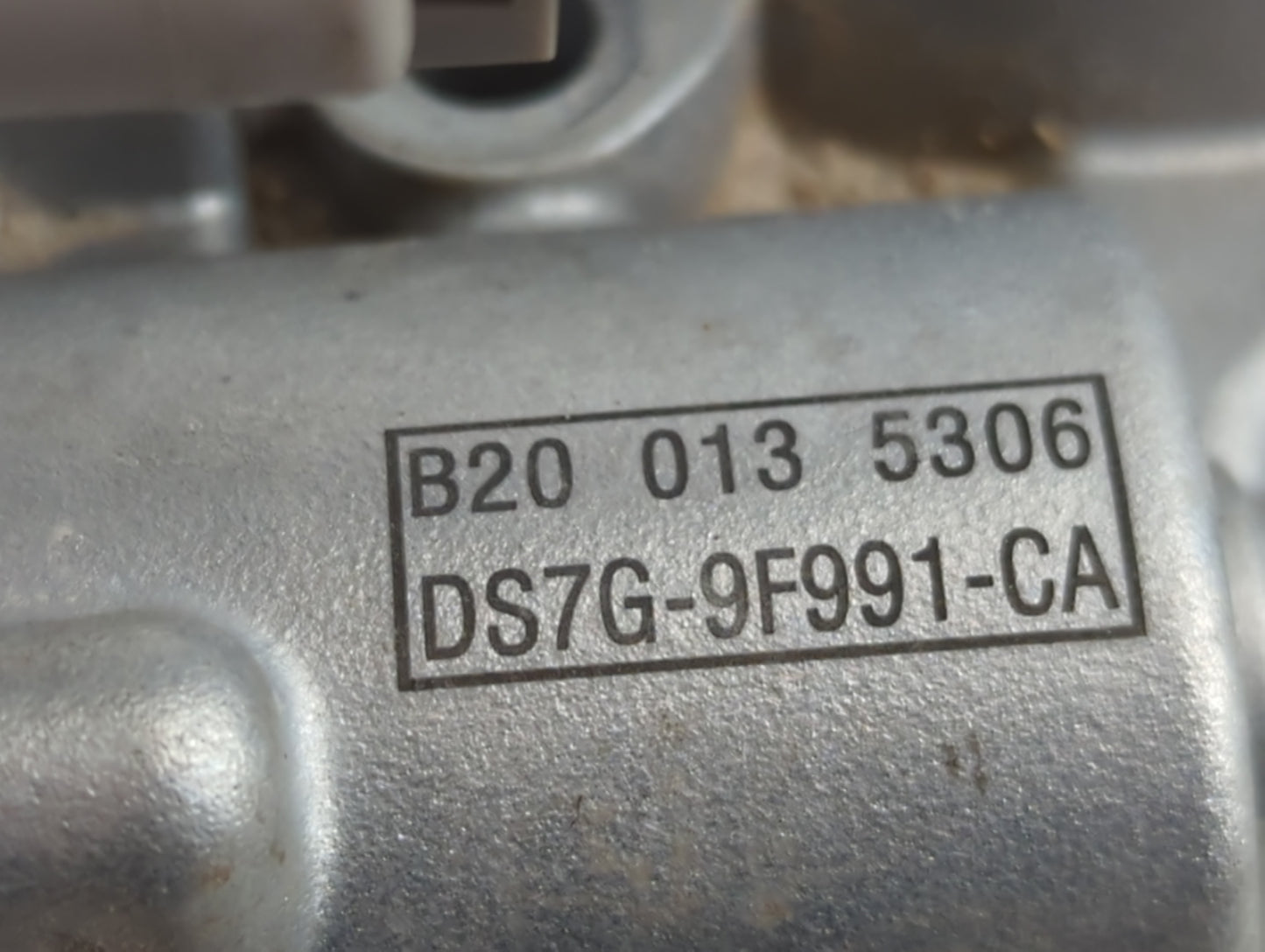 2017-2019 Ford Escape Throttle Body P/N:DS7G-9F991-BB Fits Fits 2014 2015 2016 2017 2018 2019 2020 OEM Used Auto Parts - Oem