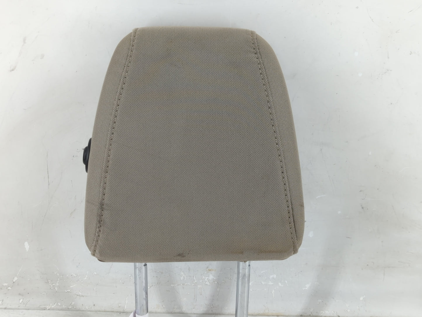 2017 Ford Escape Headrest Head Rest Front Driver Passenger Seat Fits OEM Used Auto Parts - Oemusedautoparts1.com