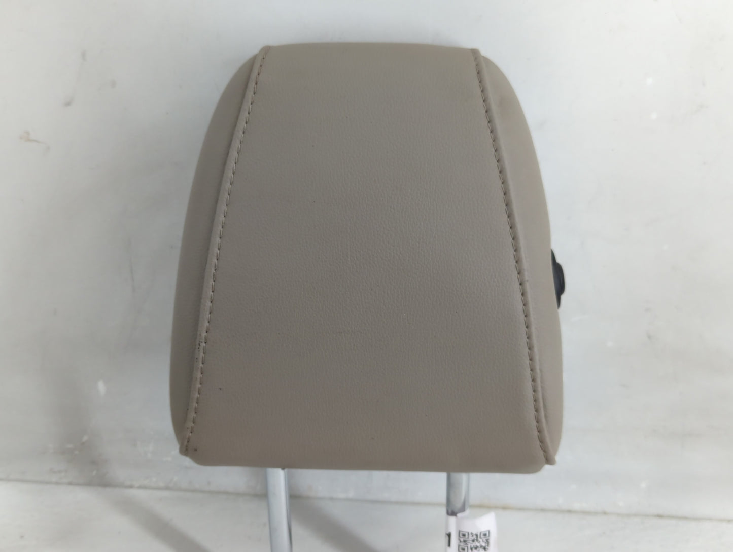2017 Ford Escape Headrest Head Rest Rear Seat Fits OEM Used Auto Parts - Oemusedautoparts1.com