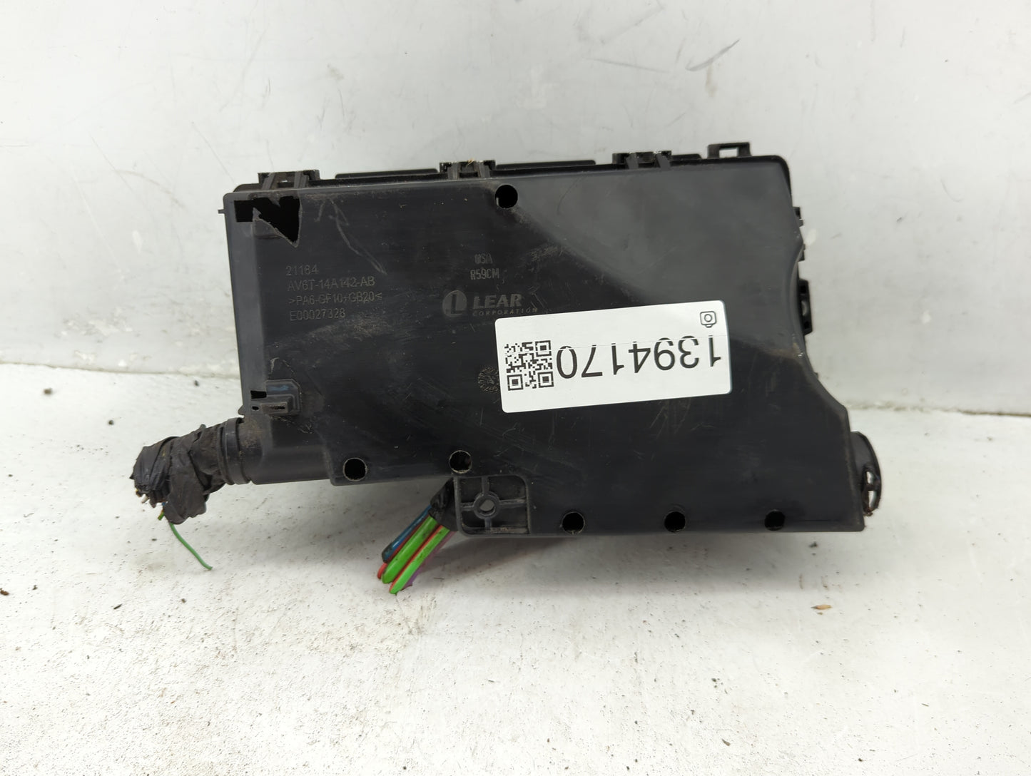 2017 Ford Escape Fusebox Fuse Box Panel Relay Module P/N:AV6T-14A067-AD Fits OEM Used Auto Parts - Oemusedautoparts1.com