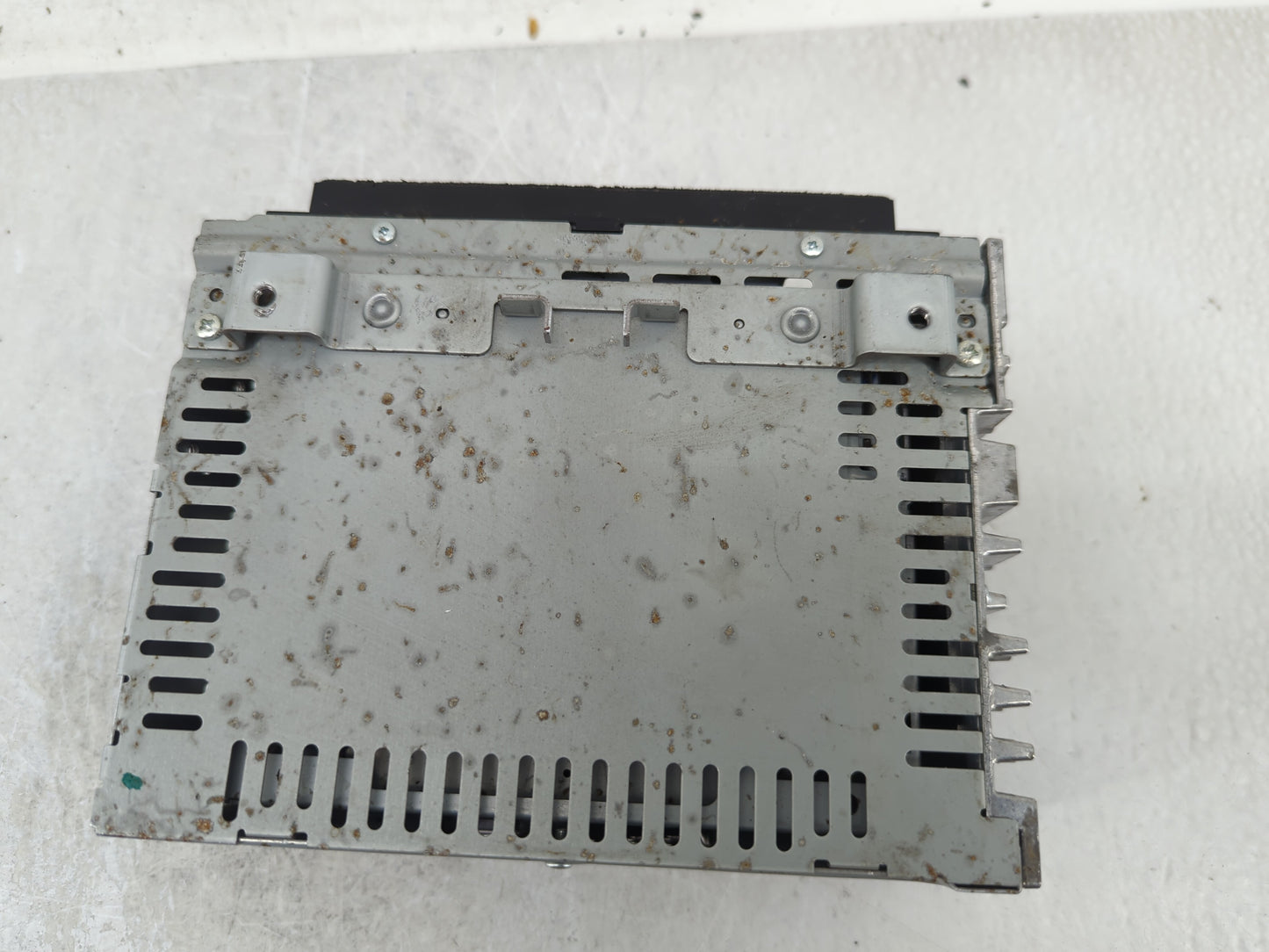 2015-2019 Ford Escape Radio AM FM Cd Player Receiver Replacement Fits Fits 2015 2016 2017 2018 2019 OEM Used Auto Parts - Oe