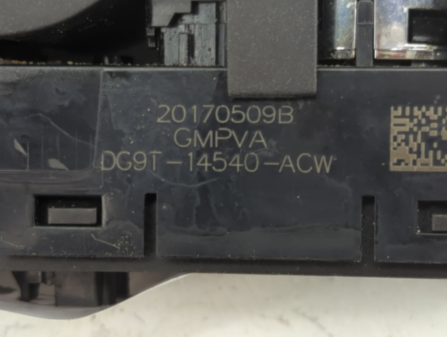 2013-2019 Ford Escape Master Power Window Switch Replacement Driver Side Left P/N:DG9T-14540-ACW Fits OEM Used Auto Parts -