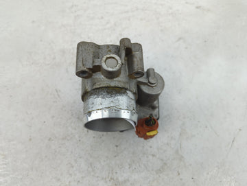 2017-2019 Ford Escape Throttle Body P/N:5.09890.02 Fits Fits 2014 2015 2016 2017 2018 2019 2020 OEM Used Auto Parts