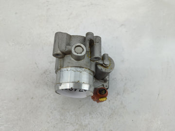 2017-2019 Ford Escape Throttle Body P/N:5.09890.02 Fits Fits 2014 2015 2016 2017 2018 2019 2020 OEM Used Auto Parts