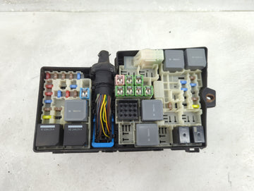 2017 Ford Escape Fusebox Fuse Box Panel Relay Module P/N:AV6T-14A067-AD Fits OEM Used Auto Parts
