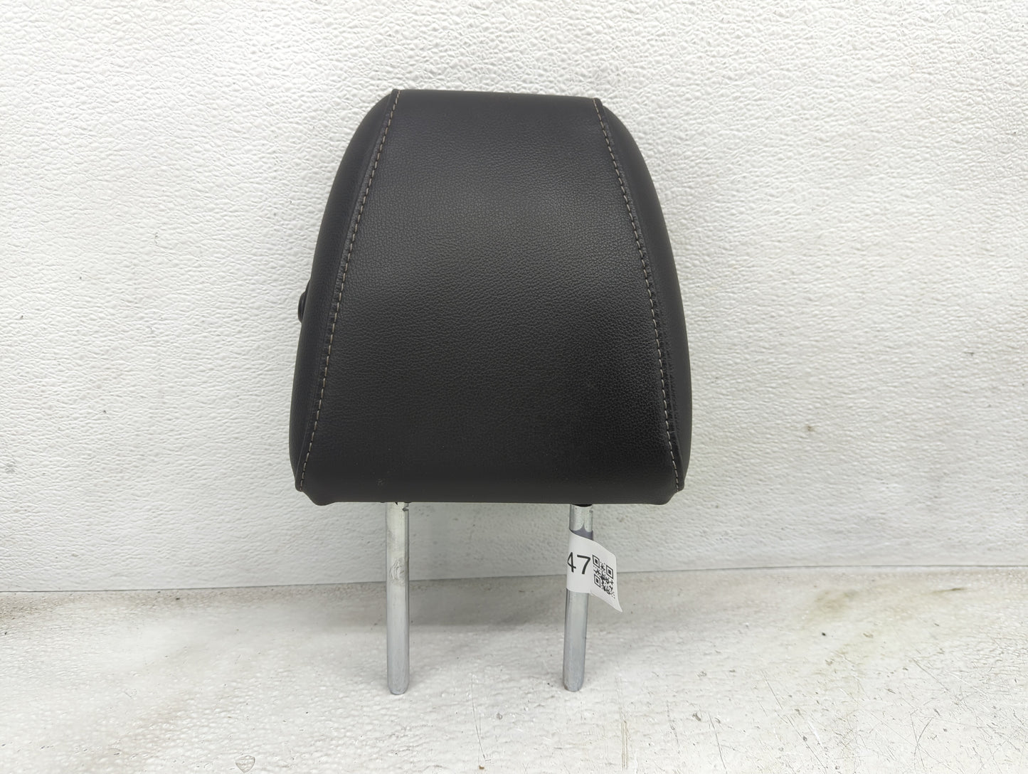 2016-2017 Ford Escape Headrest Head Rest Rear Seat Fits Fits 2016 2017 OEM Used Auto Parts - Oemusedautoparts1.com