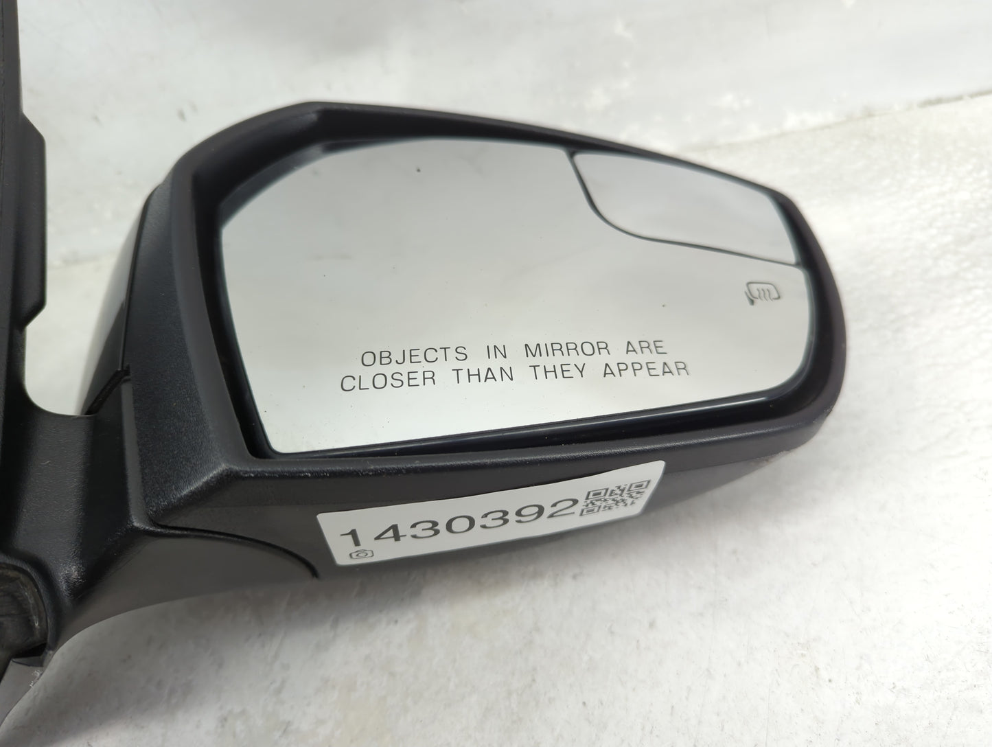 2017-2019 Ford Escape Passenger Side View Mirror - Right Door Mirror OEM Used - Oemusedautoparts1.com