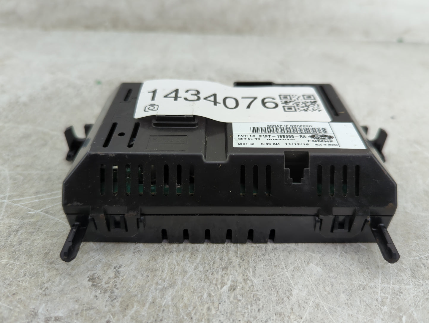 2017-2017 Ford Escape Information Radio Display Screen 1434076 - Oemusedautoparts1.com