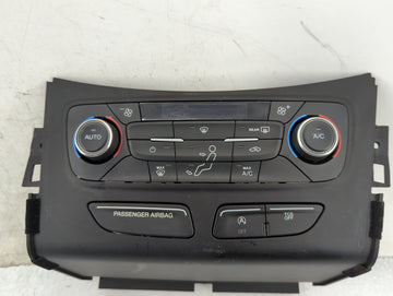 2017 Ford Escape Climate Control Module Temperature AC/Heater Replacement P/N:GJ5T-18C612-AE Fits OEM Used Auto Parts
