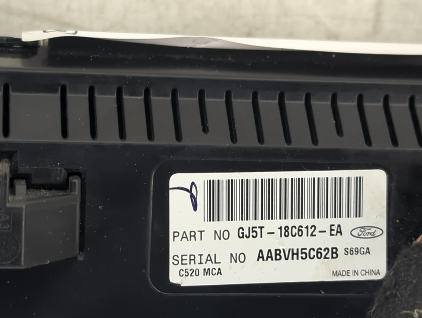 2017 Ford Escape Climate Control Module Temperature AC/Heater Replacement P/N:GJ5T-18C612-EA Fits OEM Used Auto Parts - Oemu