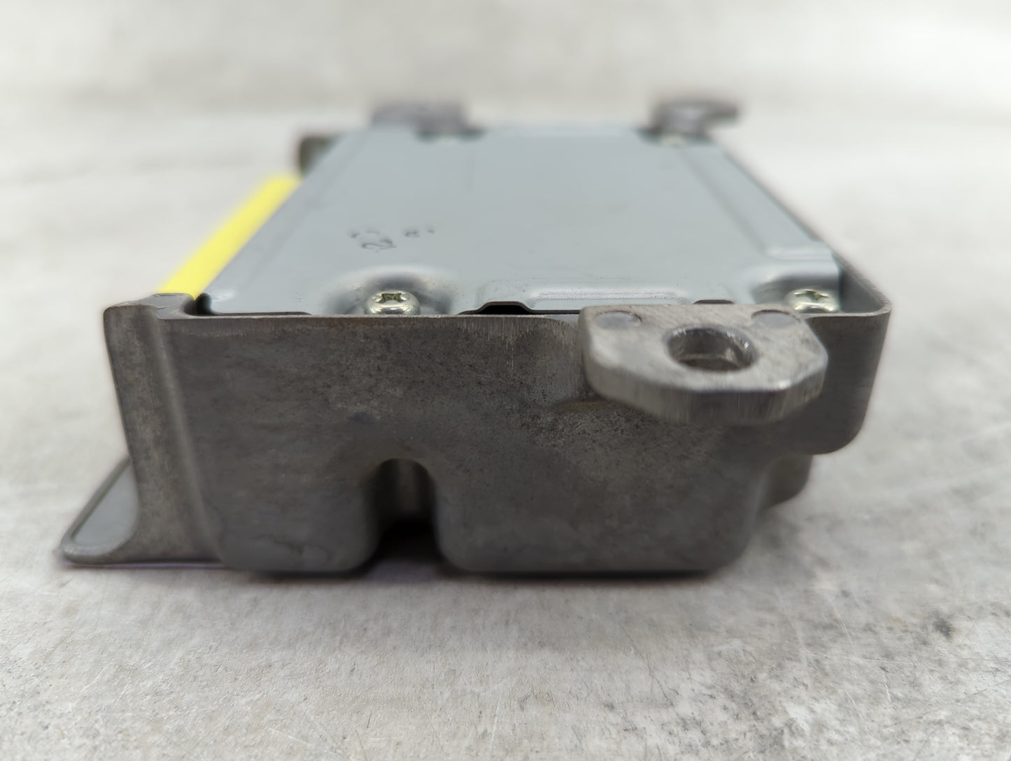 2017-2019 Ford Escape Body Control Module Bcm Inner Cabin Fuse Box - Oemusedautoparts1.com