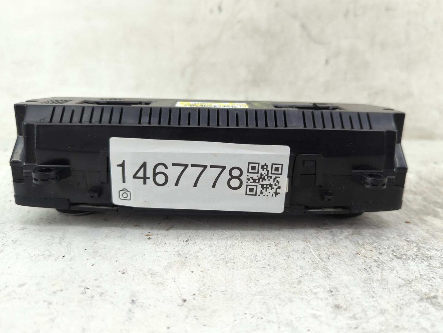 2017-2019 Ford Escape Climate Control Module Temperature AC/Heater Replacement P/N:GJ5T-18C612-EA Fits Fits 2017 2018 2019 O