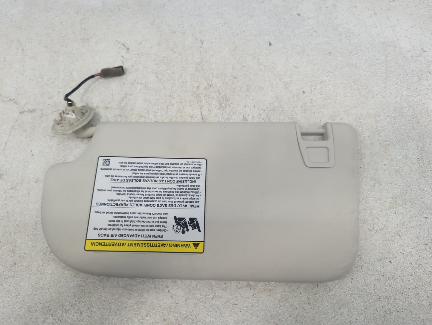 2013-2019 Ford Escape Sun Visor Shade Replacement Passenger Right Mirror Fits Fits 2013 2014 2015 2016 2017 2018 2019 OEM Us
