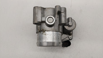 2017-2019 Ford Escape Throttle Body P/N:DS7G-9F991-BB DS7G-9E991-BB, DS7G-9F991-CA Fits Fits 2014 2015 2016 2017 2018 2019 OEM Used Auto Parts