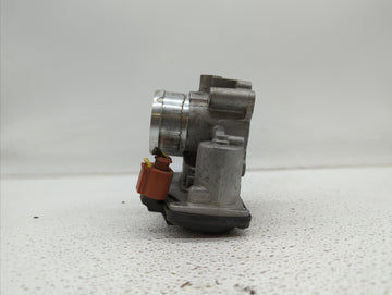 2017-2019 Ford Escape Throttle Body P/N:DS7G-9F991-BB DS7G-9E991-BB, DS7G-9F991-CA Fits Fits 2014 2015 2016 2017 2018 2019 OEM Used Auto Parts