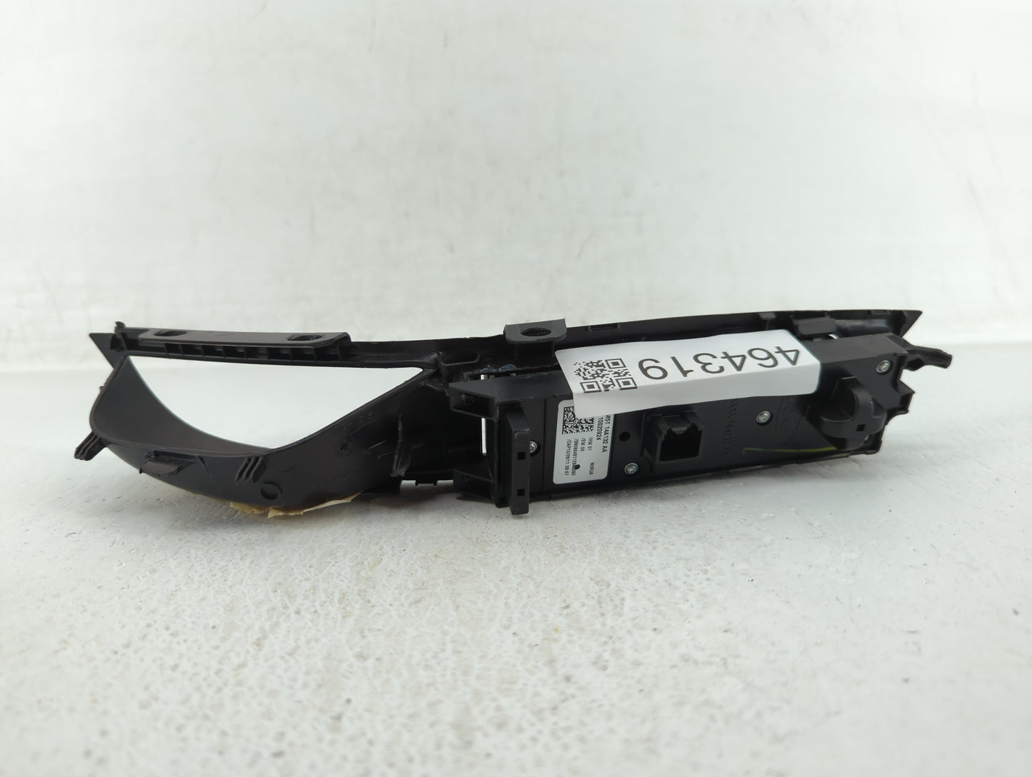 2013-2019 Ford Escape Master Power Window Switch Replacement Driver Side Left P/N:AM5T-14A132-AA BM5T-14A132-AA Fits OEM Use