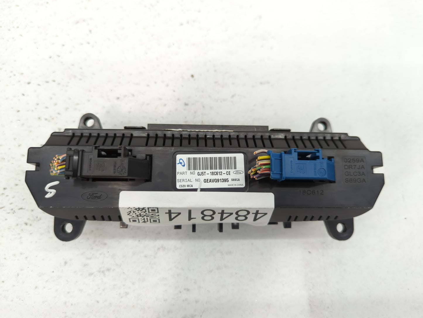 2017 Ford Escape Climate Control Module Temperature AC/Heater Replacement P/N:GJ5T-18C612-EA GJ5T-18C612-FA, GJ5T-18C612-CH