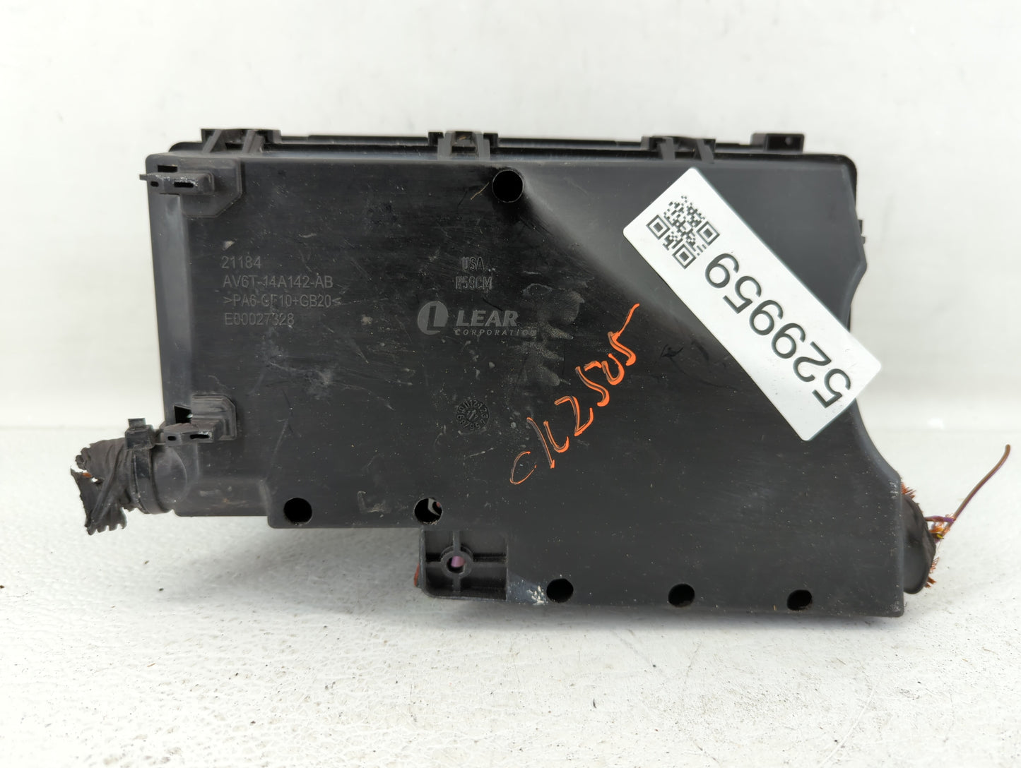 2017 Ford Escape Fusebox Fuse Box Panel Relay Module P/N:AV6T-14A142-AB AV6T-14A067-AD Fits OEM Used Auto Parts - Oemusedaut