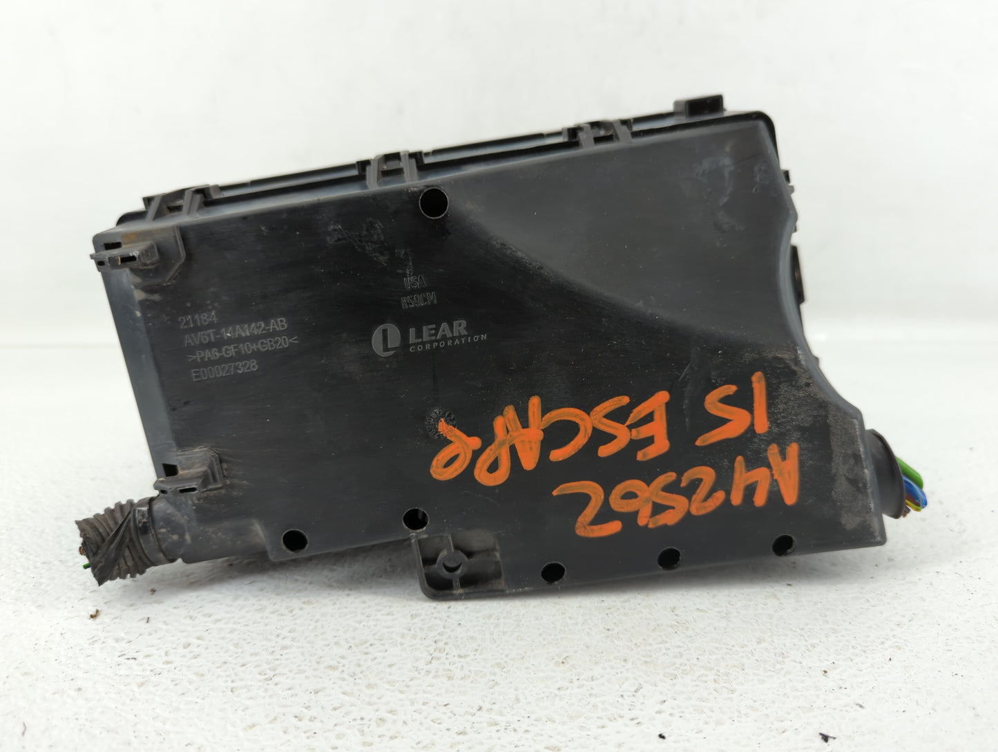 2017 Ford Escape Fusebox Fuse Box Panel Relay Module P/N:AV6T-14A067-AD AV6T-14A142-AB Fits OEM Used Auto Parts - Oemusedaut