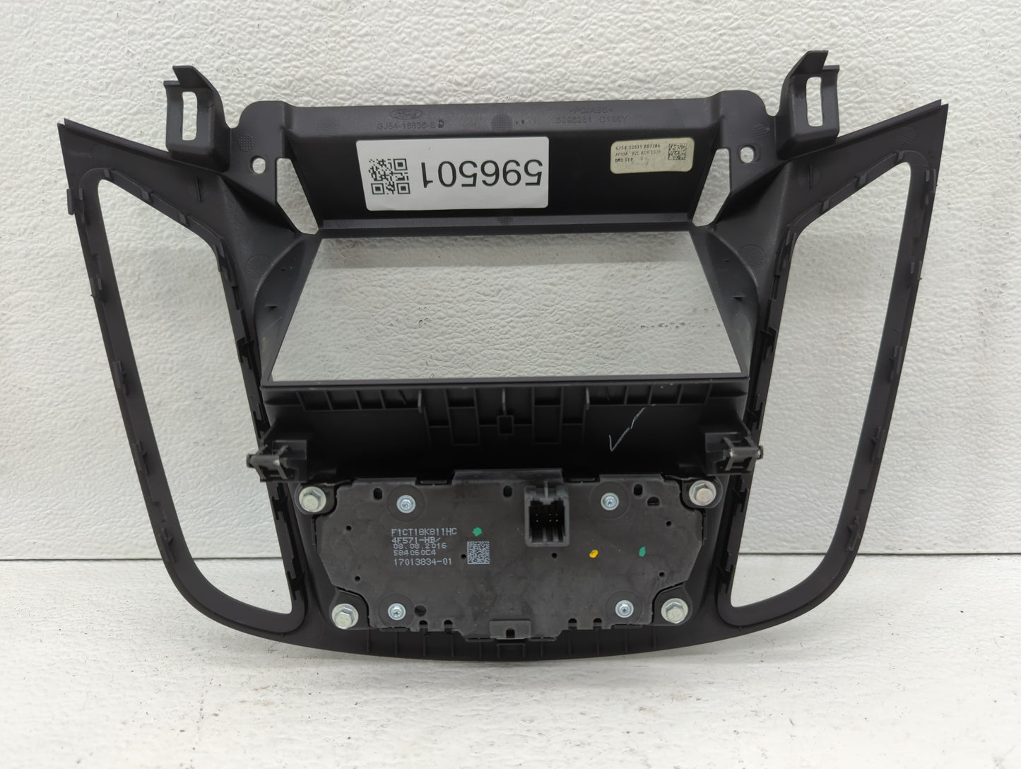 2017-2019 Ford Escape Am Fm Cd Player Radio Receiver - Oemusedautoparts1.com