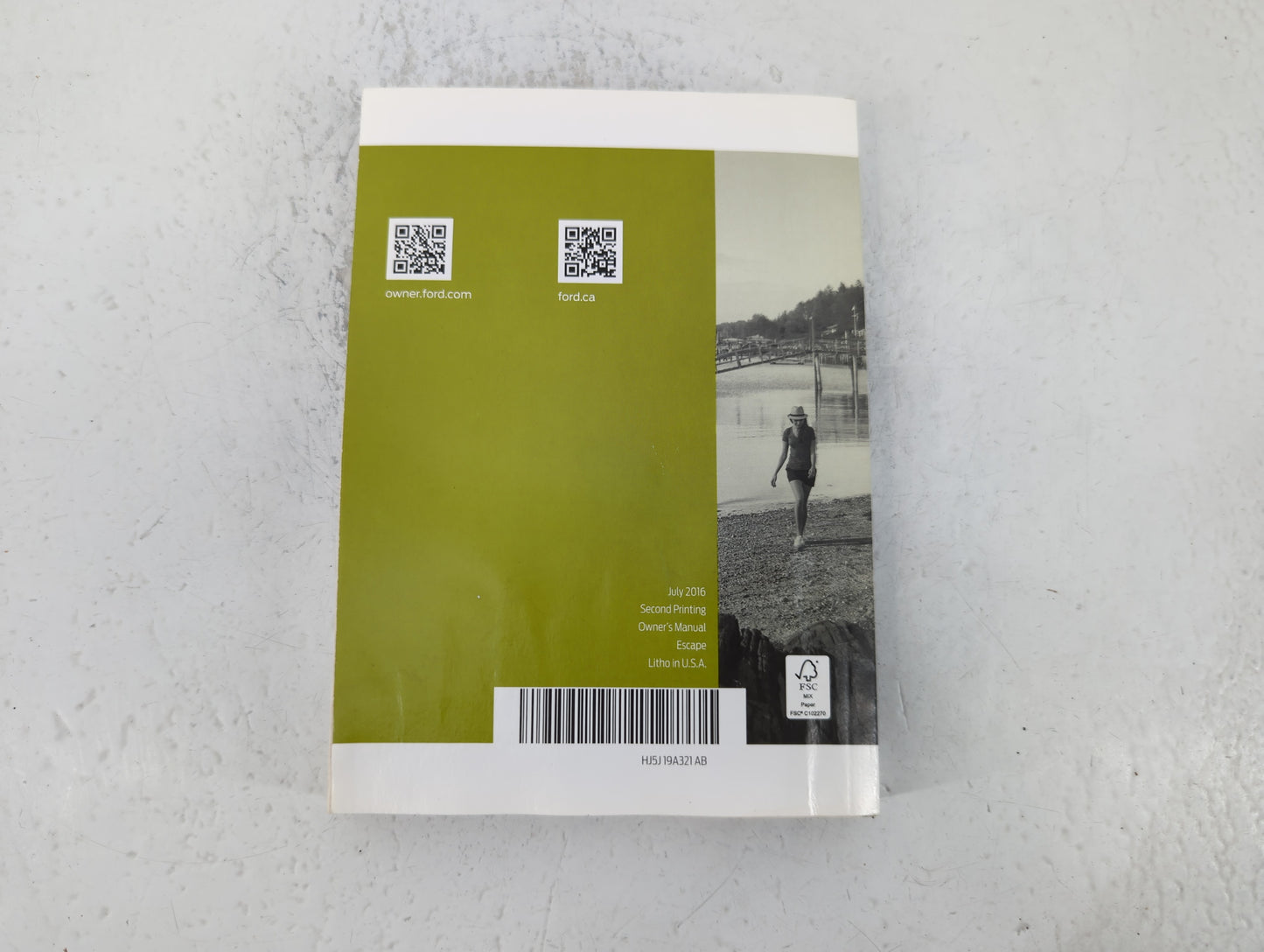2017 Ford Escape Owners Manual Book Guide P/N:HJ5J 19A321 AB OEM Used Auto Parts - Oemusedautoparts1.com