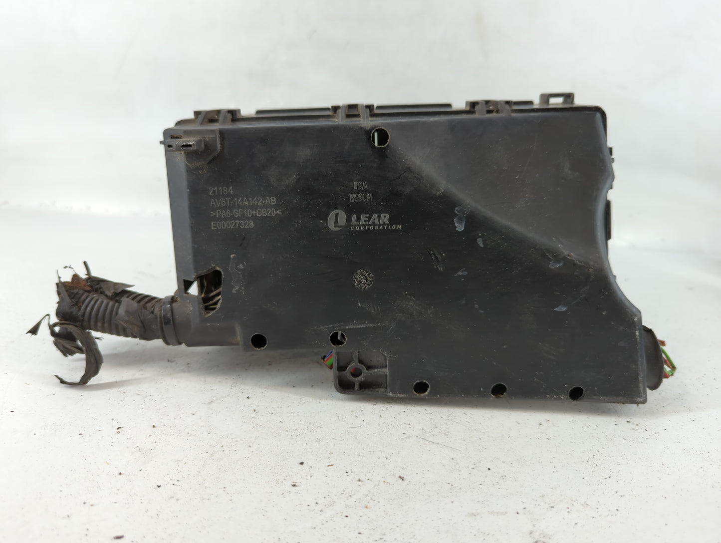 2017 Ford Escape Fusebox Fuse Box Panel Relay Module P/N:AV6T-14A067-AD E02345500 Fits OEM Used Auto Parts - Oemusedautopart