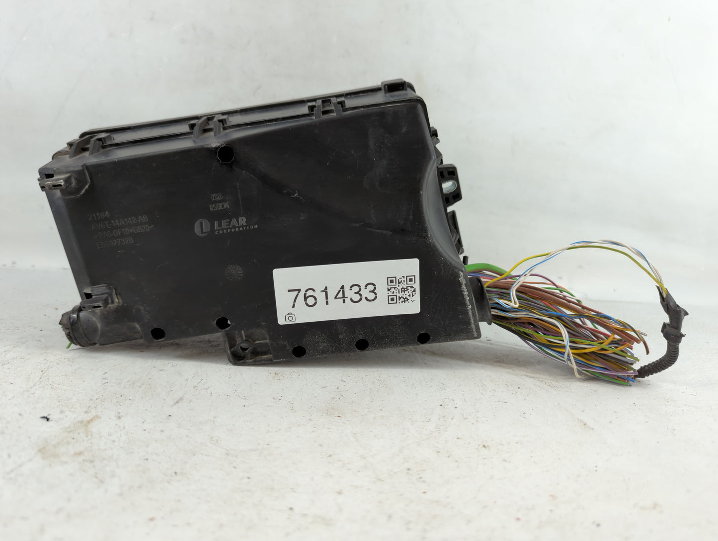 2017 Ford Escape Fusebox Fuse Box Panel Relay Module P/N:E02345500 AV6T-14A067-AD Fits OEM Used Auto Parts - Oemusedautopart