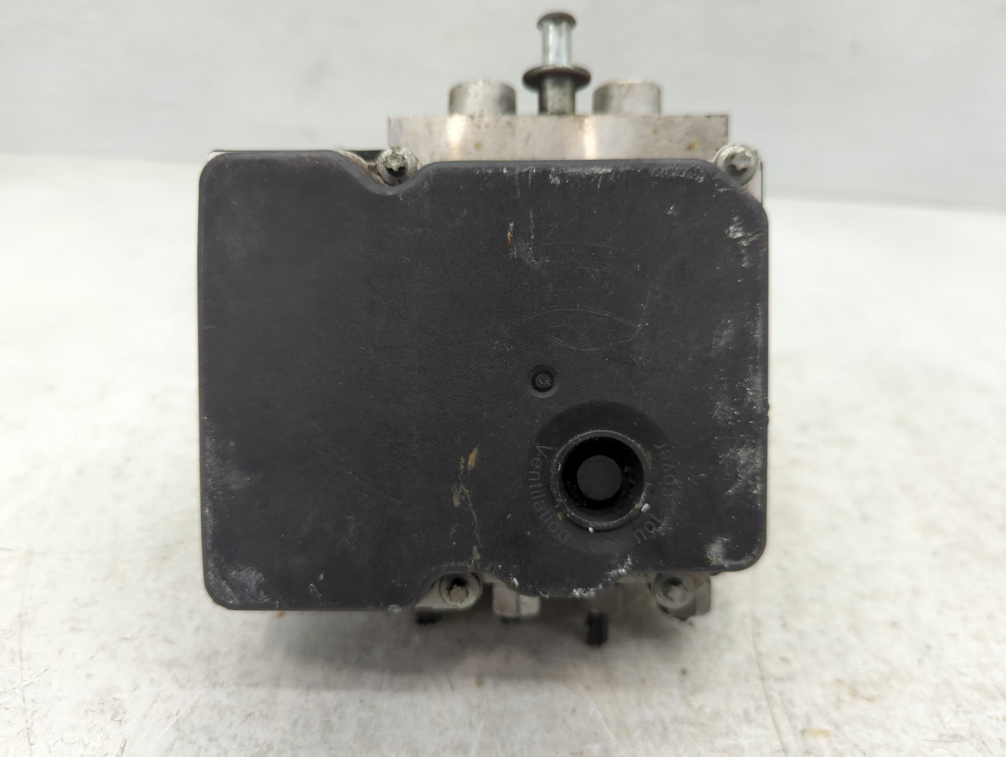 2017 Ford Expedition ABS Pump Control Module Replacement P/N:FL14-2C405-BD Fits OEM Used Auto Parts - Oemusedautoparts1.com