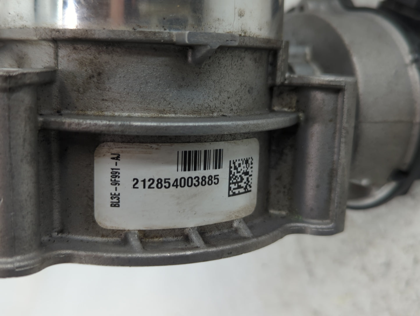 2015-2017 Ford Expedition Throttle Body P/N:BL3E-9F991-AJ 212854003885 Fits Fits 2011 2012 2013 2014 2015 2016 2017 2018 201