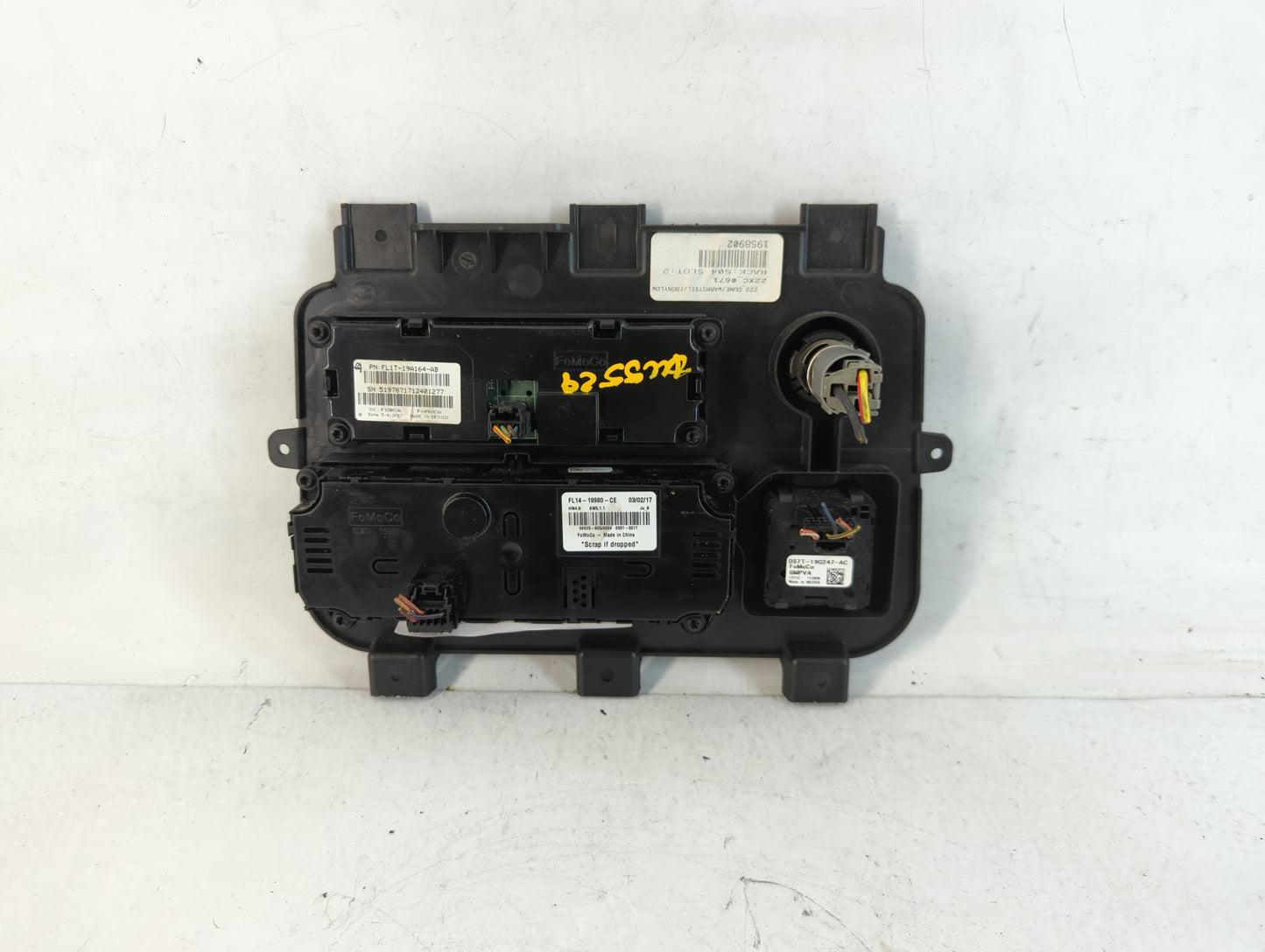 2017 Ford Expedition Climate Control Module Temperature AC/Heater Replacement P/N:FL14-19980-CE Fits OEM Used Auto Parts - O