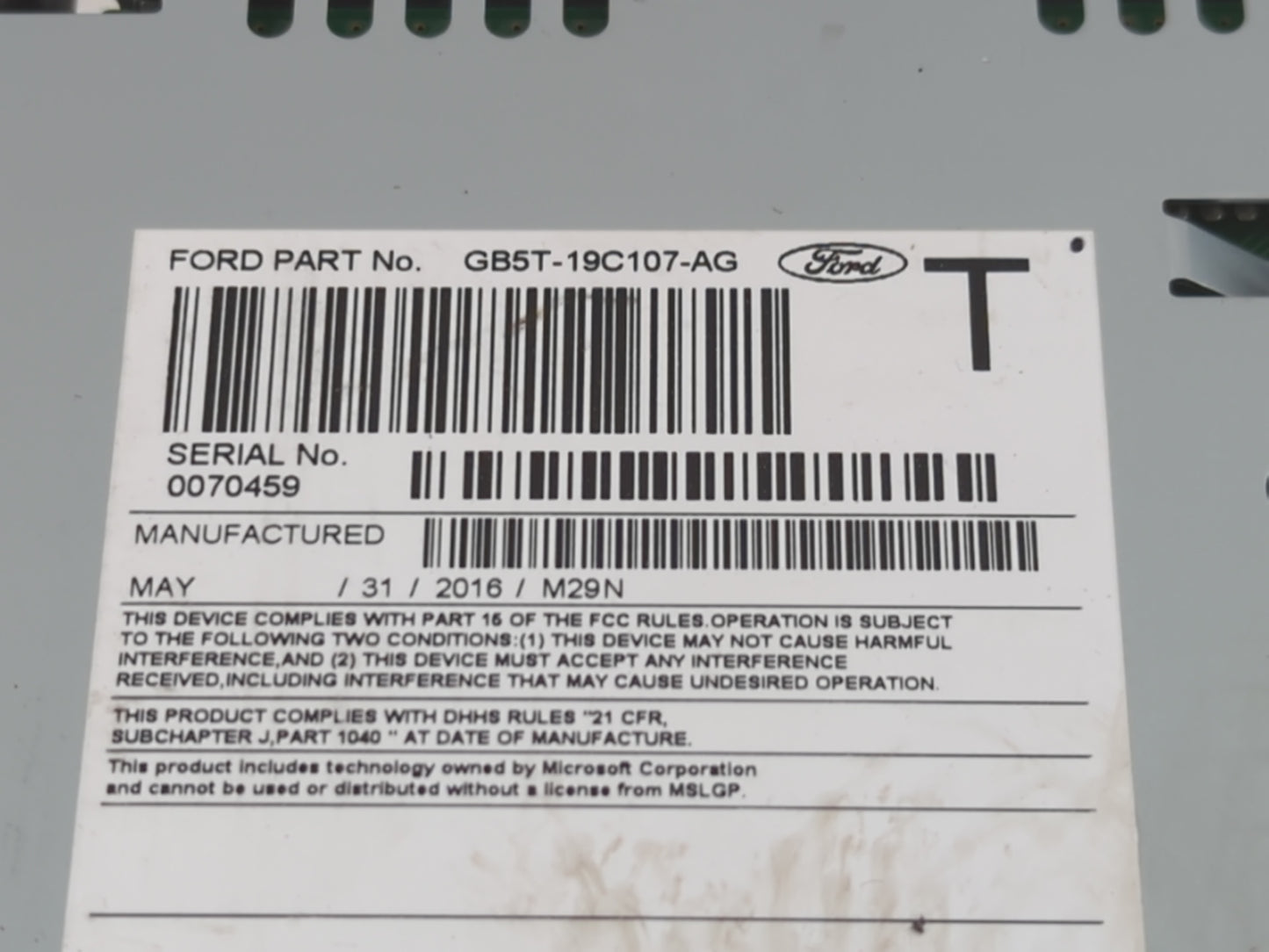 2016-2017 Ford Explorer Radio AM FM Cd Player Receiver Replacement P/N:GB5T-19C107-AG Fits Fits 2016 2017 OEM Used Auto Part