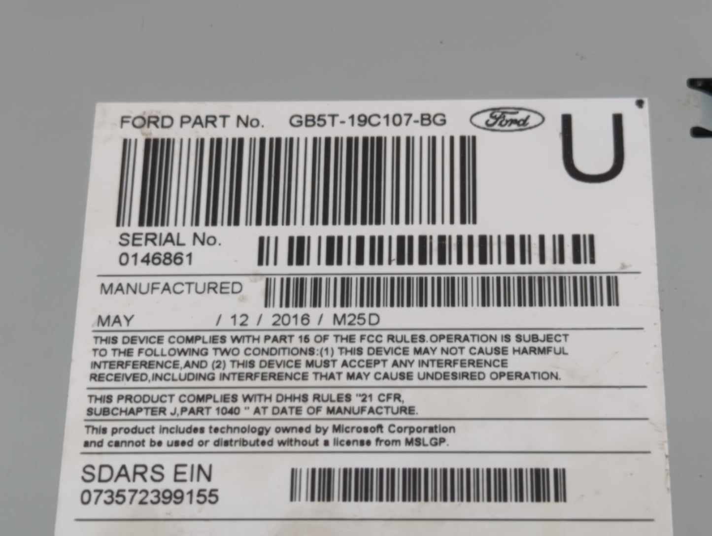 2016-2017 Ford Explorer Radio AM FM Cd Player Receiver Replacement P/N:GB5T-19C107-BG Fits Fits 2016 2017 OEM Used Auto Part