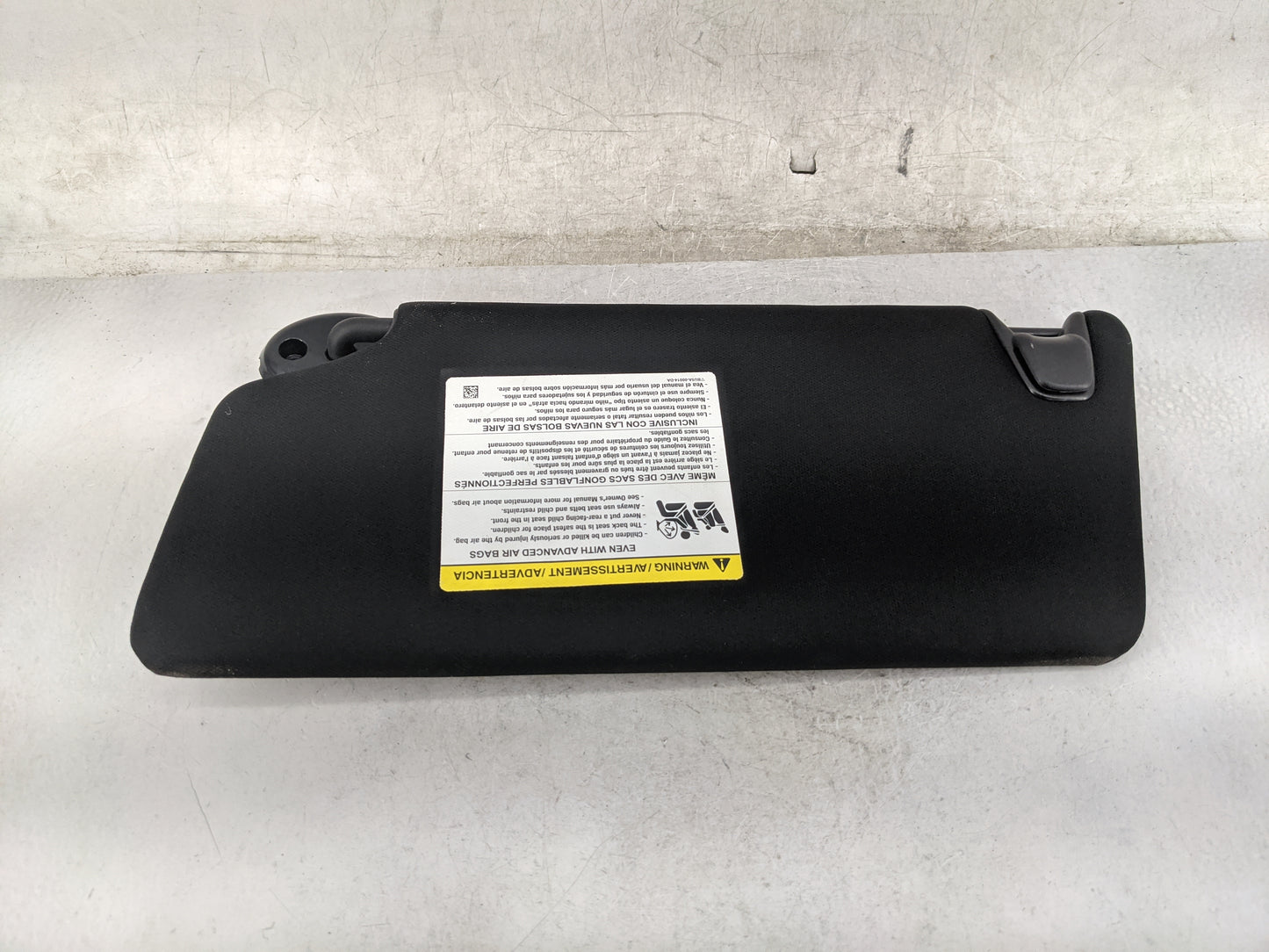 2017 Ford Explorer Sun Visor Shade Replacement Passenger Right Mirror Fits OEM Used Auto Parts - Oemusedautoparts1.com