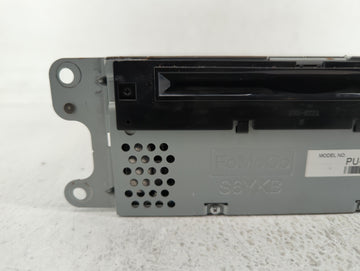 2017 Ford Explorer Am Fm Cd Player Radio Receiver 459067